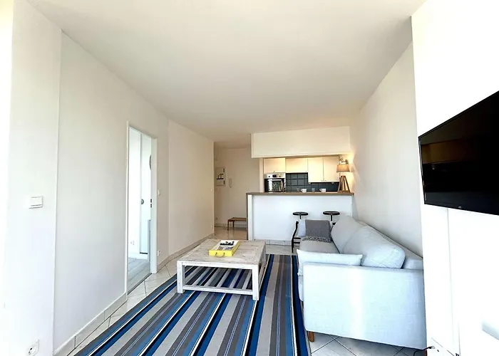 Calme Avec Terrasse A 2 Pas De La Benoit, 2 Pieces, 4 Couchages, - Fr-1-245-103 Apartamento *