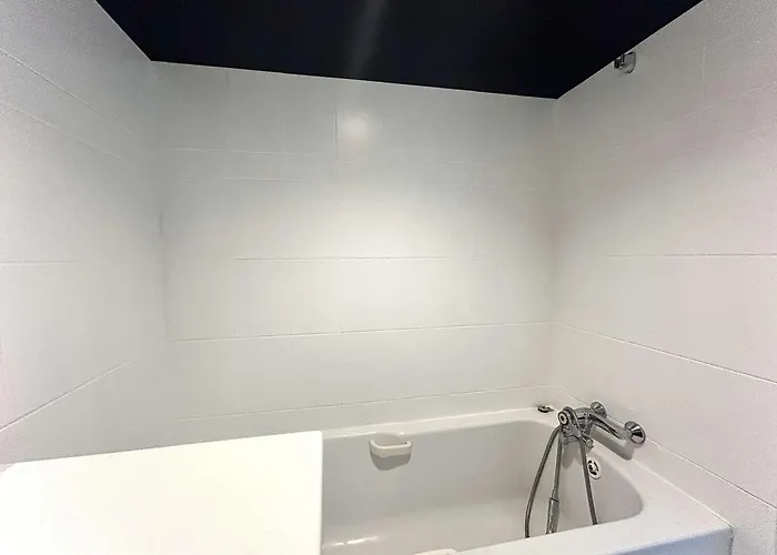 Calme Avec Terrasse à 2 Pas De La Benoît, 2 Pièces, 4 Couchages, - Fr-1-245-103 *